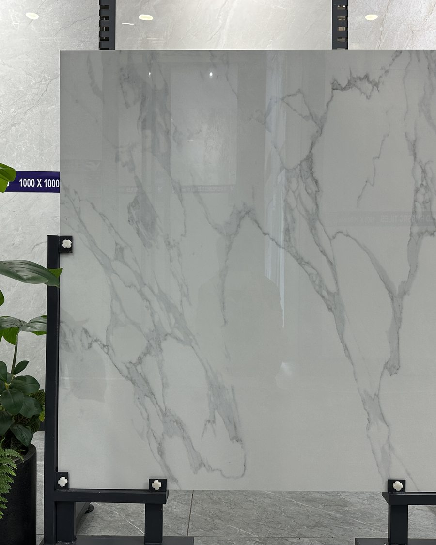 Mẫu gạch Callacata 100x100 trắng vân đá